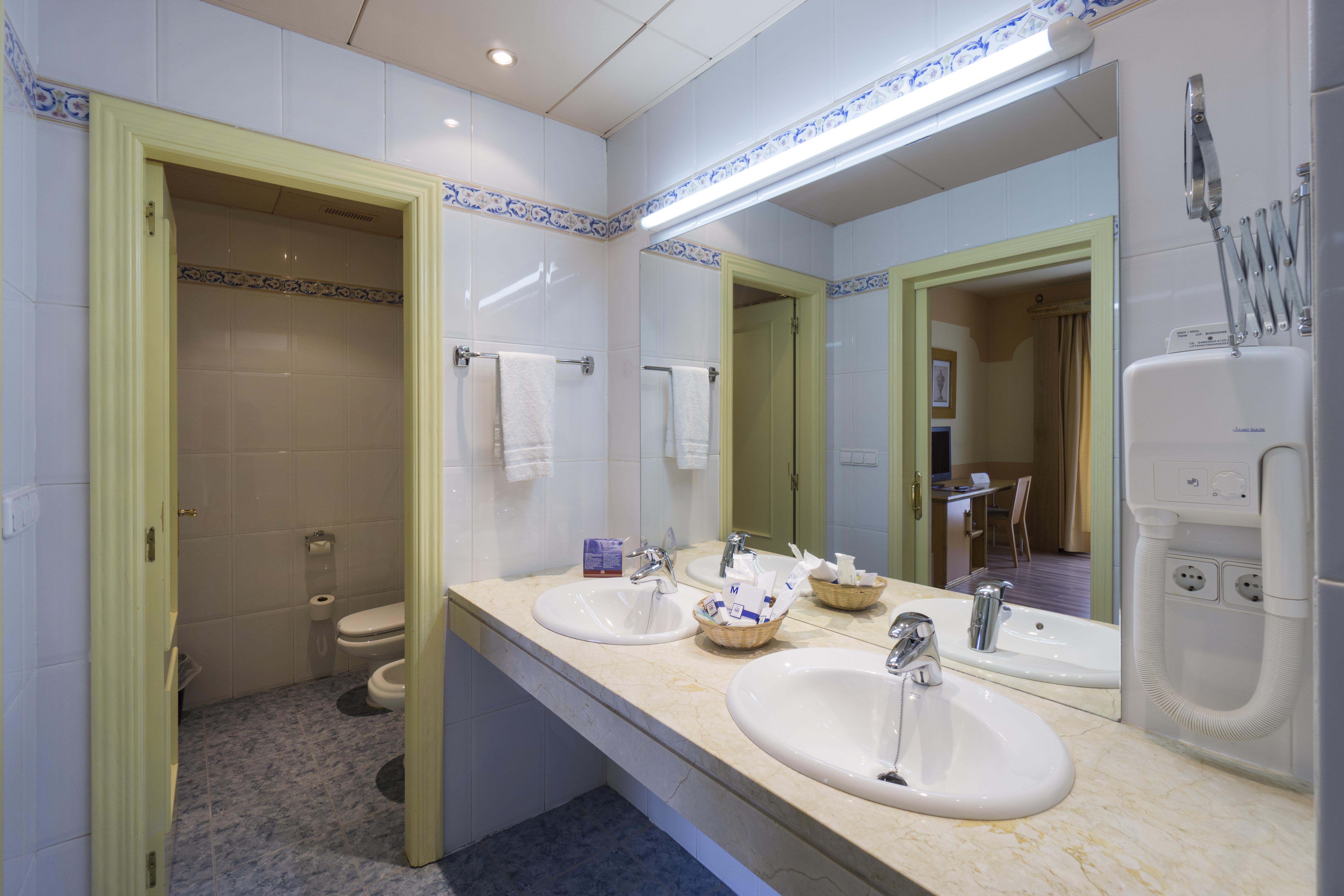 Hotel Fuente Las Piedras Cabra Zewnętrze zdjęcie