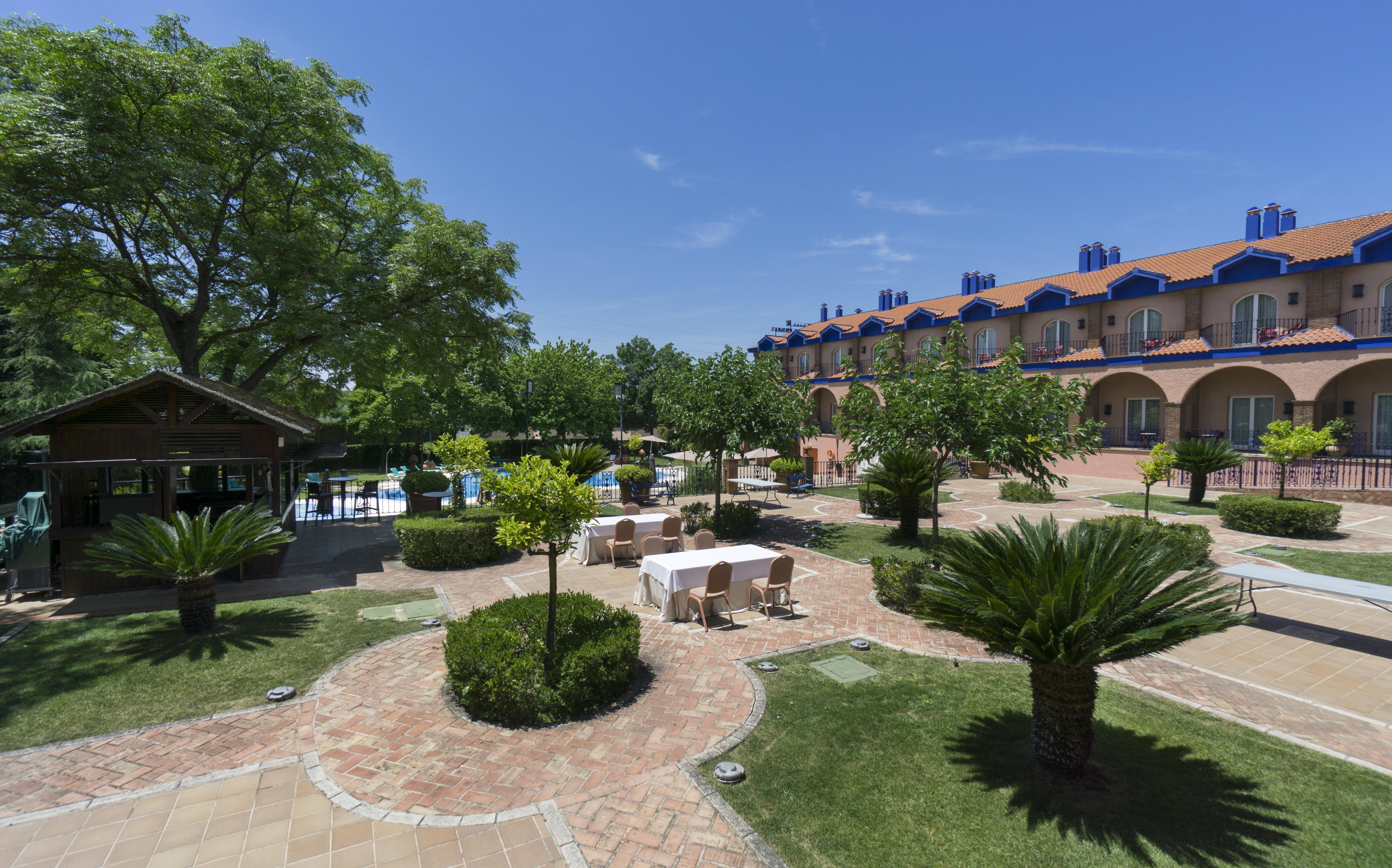 Hotel Fuente Las Piedras Cabra Zewnętrze zdjęcie